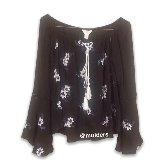 Nordstrom Sun & Shadow Floral Bell Long Sleeve Black Goth Boho Blouse Top - Picture 1 of 7